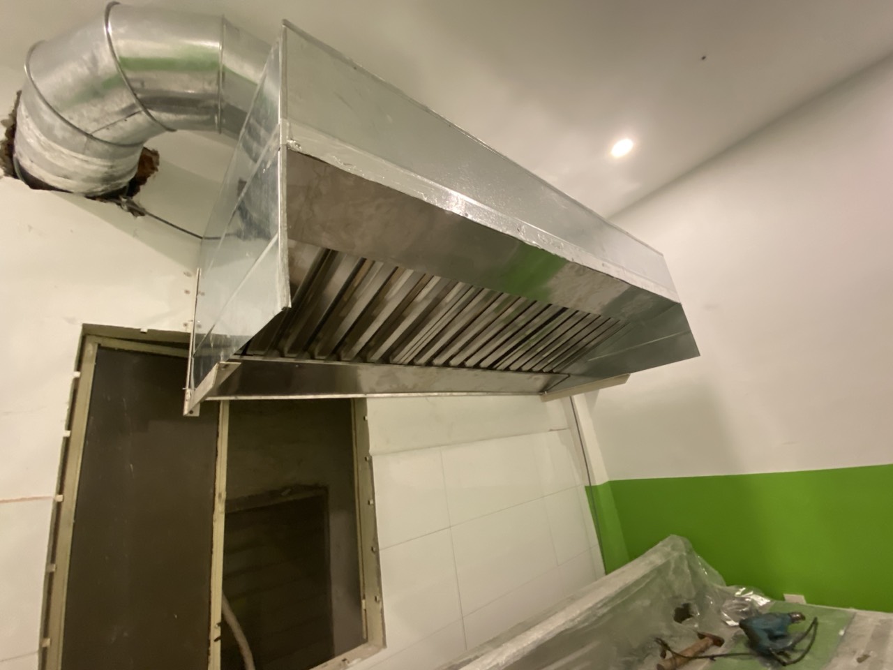 máng hút khói hút mùi inox