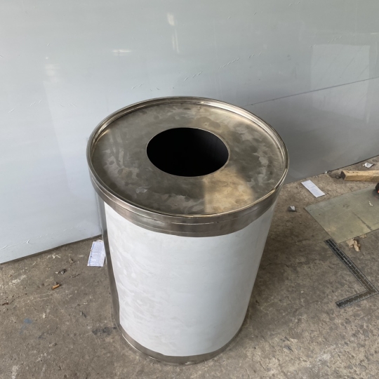 Thùng rác inox cao cấp