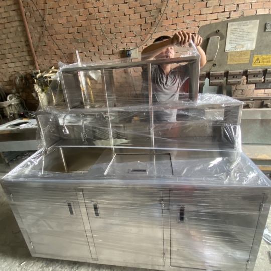  Quầy pha chế inox 1m6