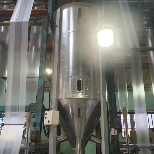bồn trộn hạt nhựa inox 1 tấn