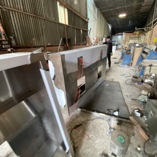 Máng hút khói hút mùi nhà bếp inox 304 giá rẻ
