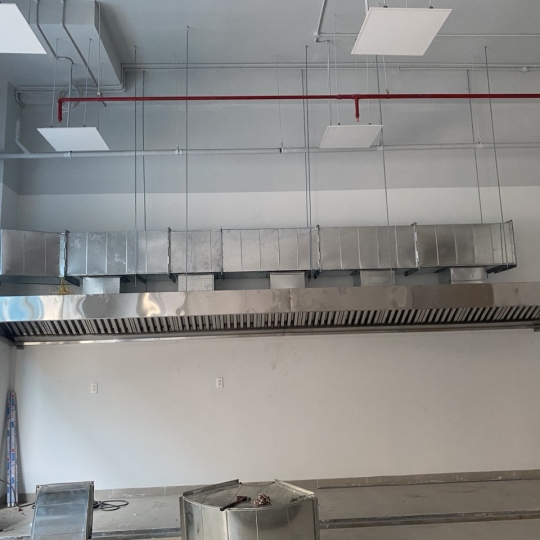 chụp hút khói inox dài 6m